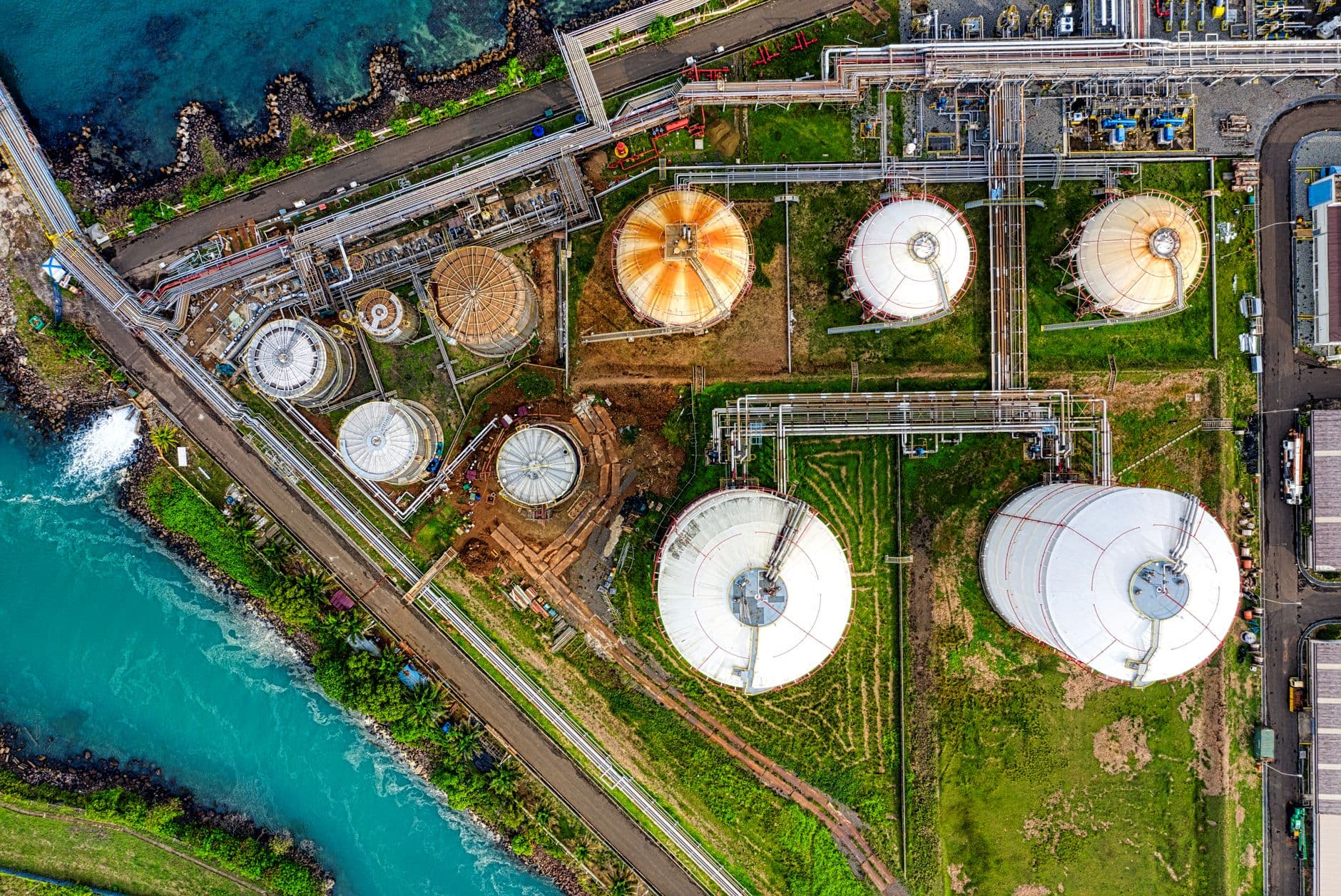 Are global oil reserves sufficient to withstand renewed US-Iran war?